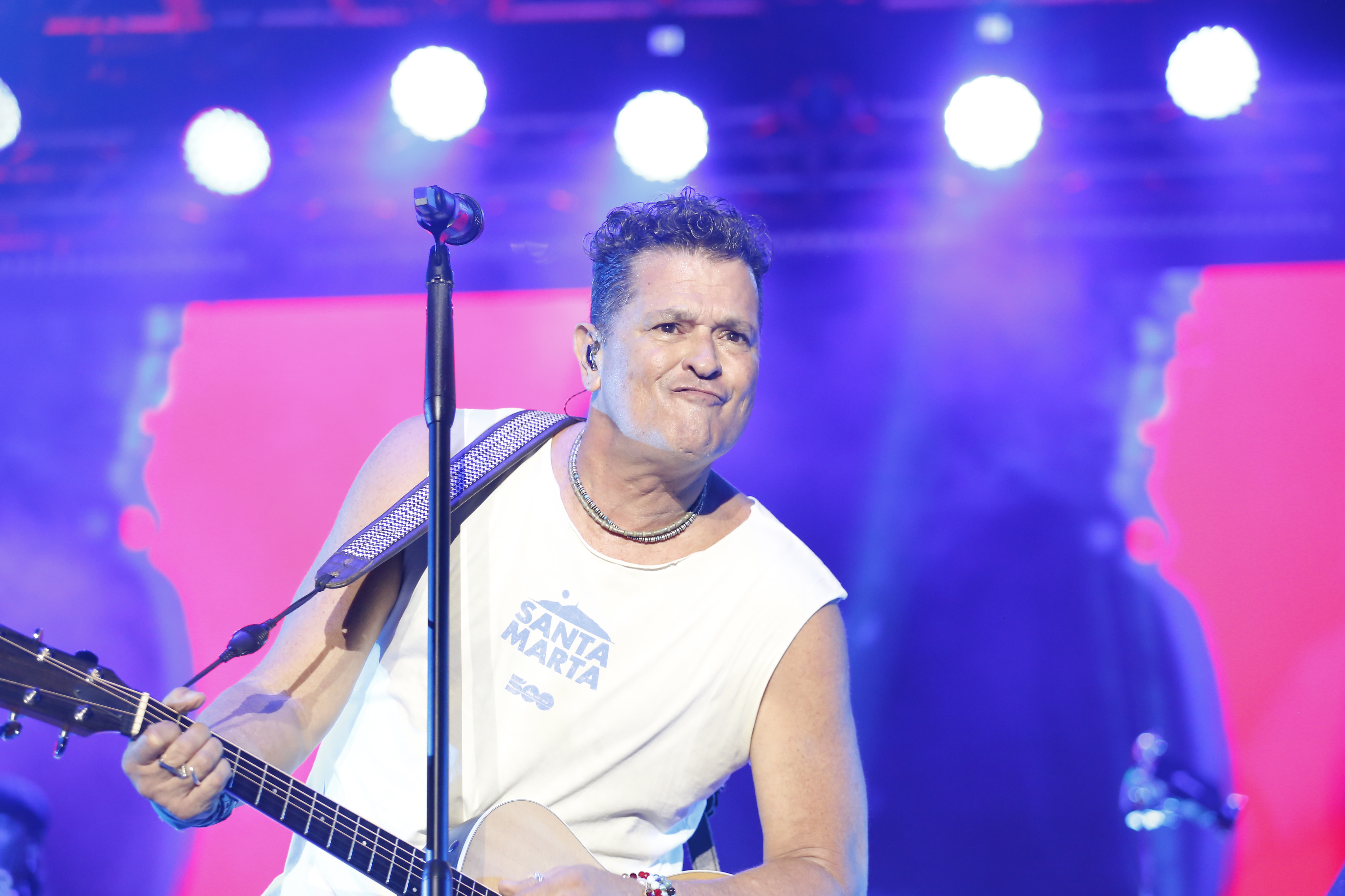 carlos vives
