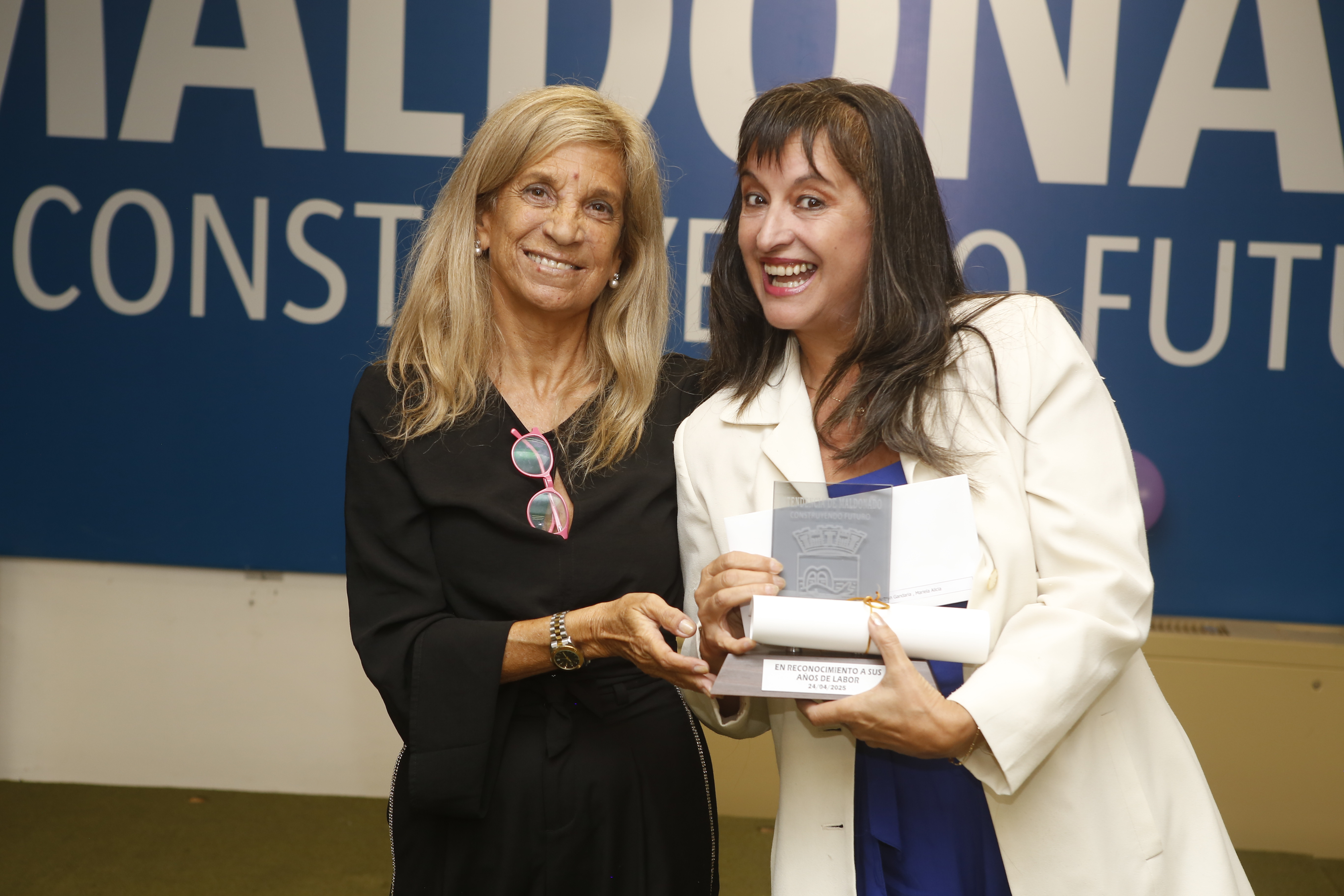 funcionarios reconocidos