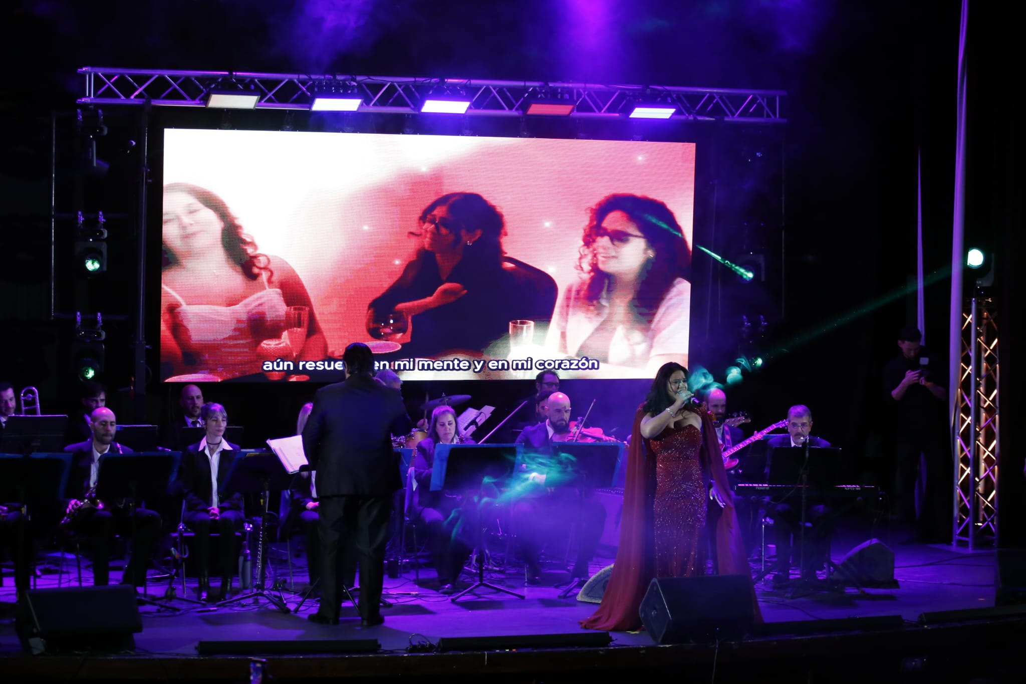 Teatro Cantegril fue sede de la gala final del Festival Internacional de la Canción